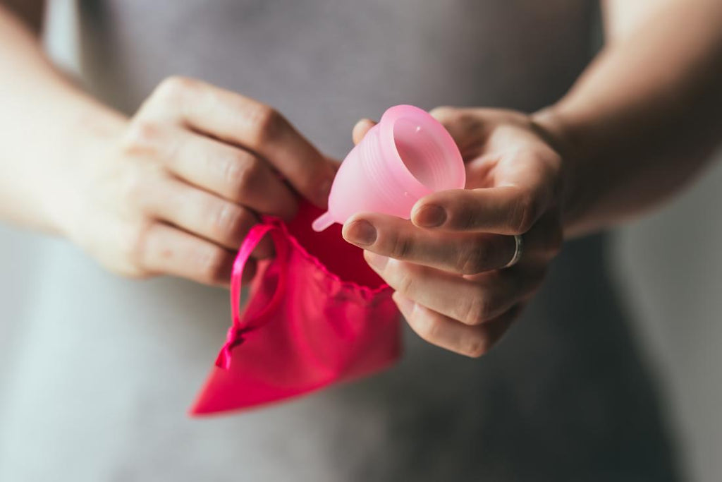 Proper way to use menstrual cups
